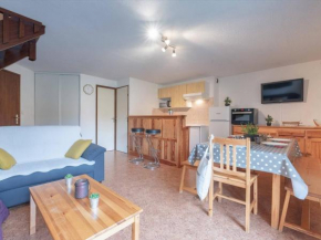 Appartement Triplex à Saint-Lary, 4 chambres, 9 pers, balcon, parking, WiFi optionnel - FR-1-296-287